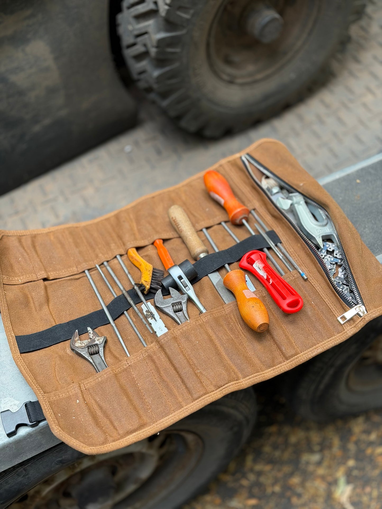 The File Wrap™ | Roll-Up Chainsaw Tool Organiser